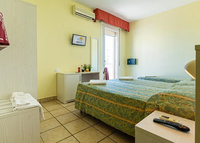 Hotel Marina Beach