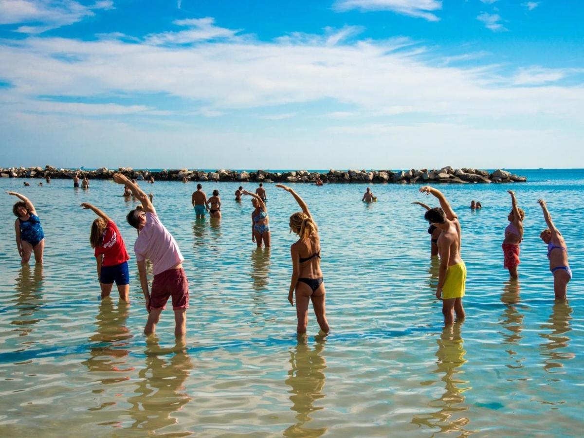 Marina - Azzurro Club Hotel Ravenna
