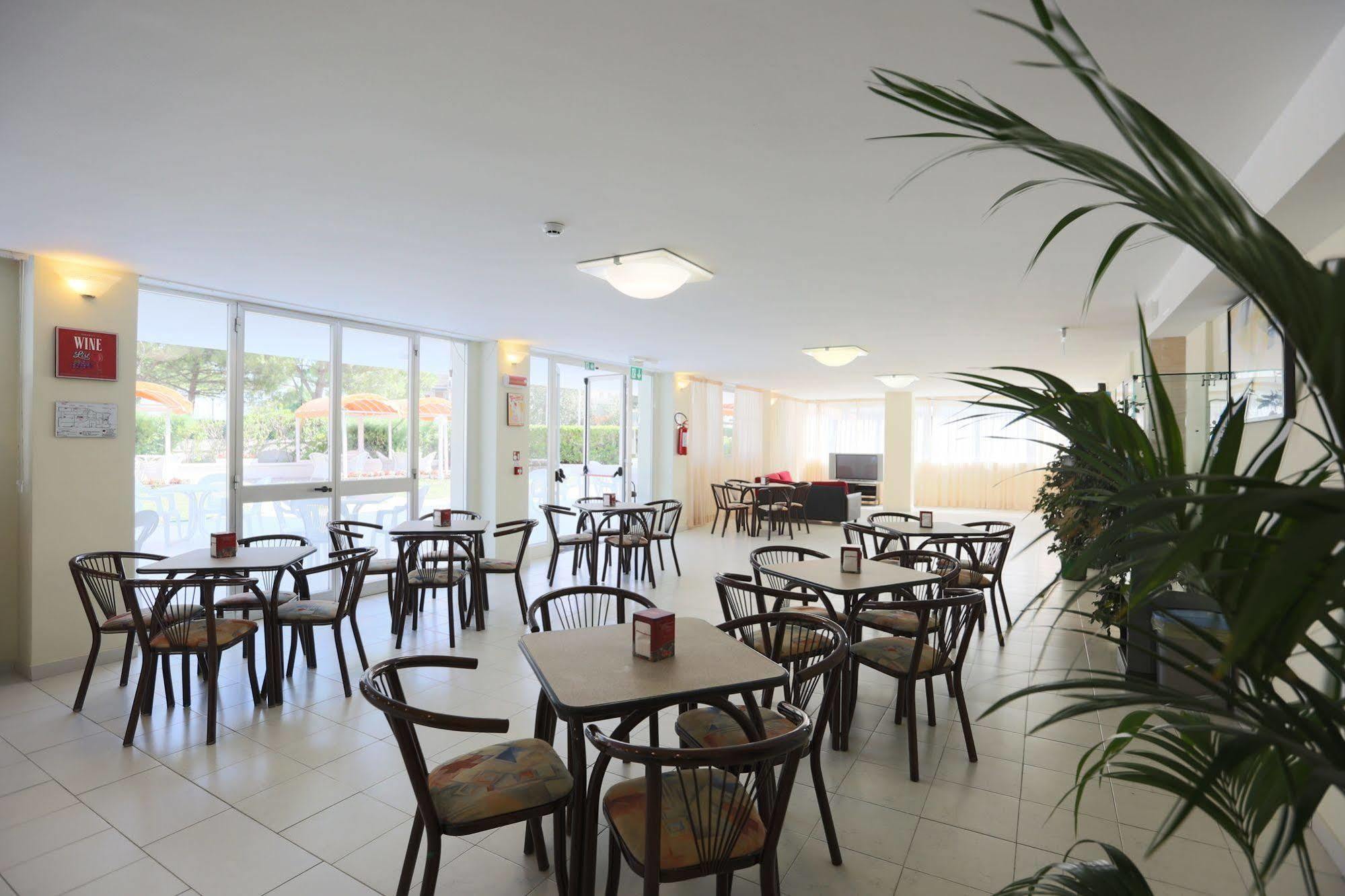 Marina - Azzurro Club 3*